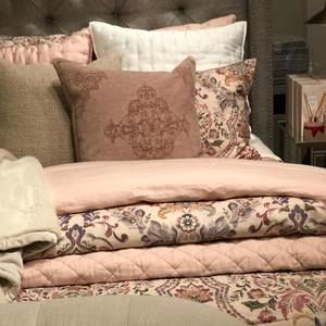 Meet your Posher, Sherry